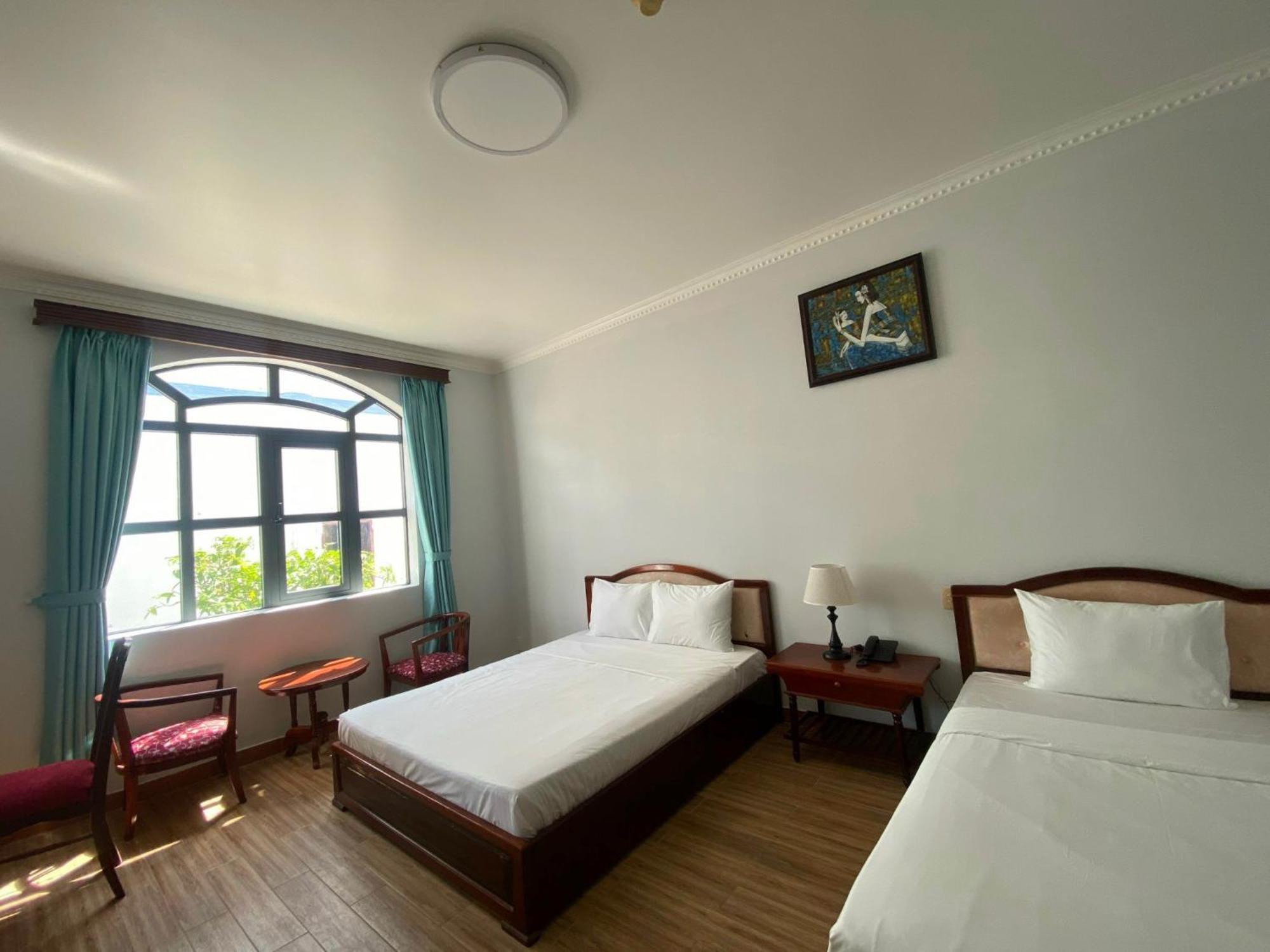 Ngoc Thu Hotel Soc Trang Exterior photo