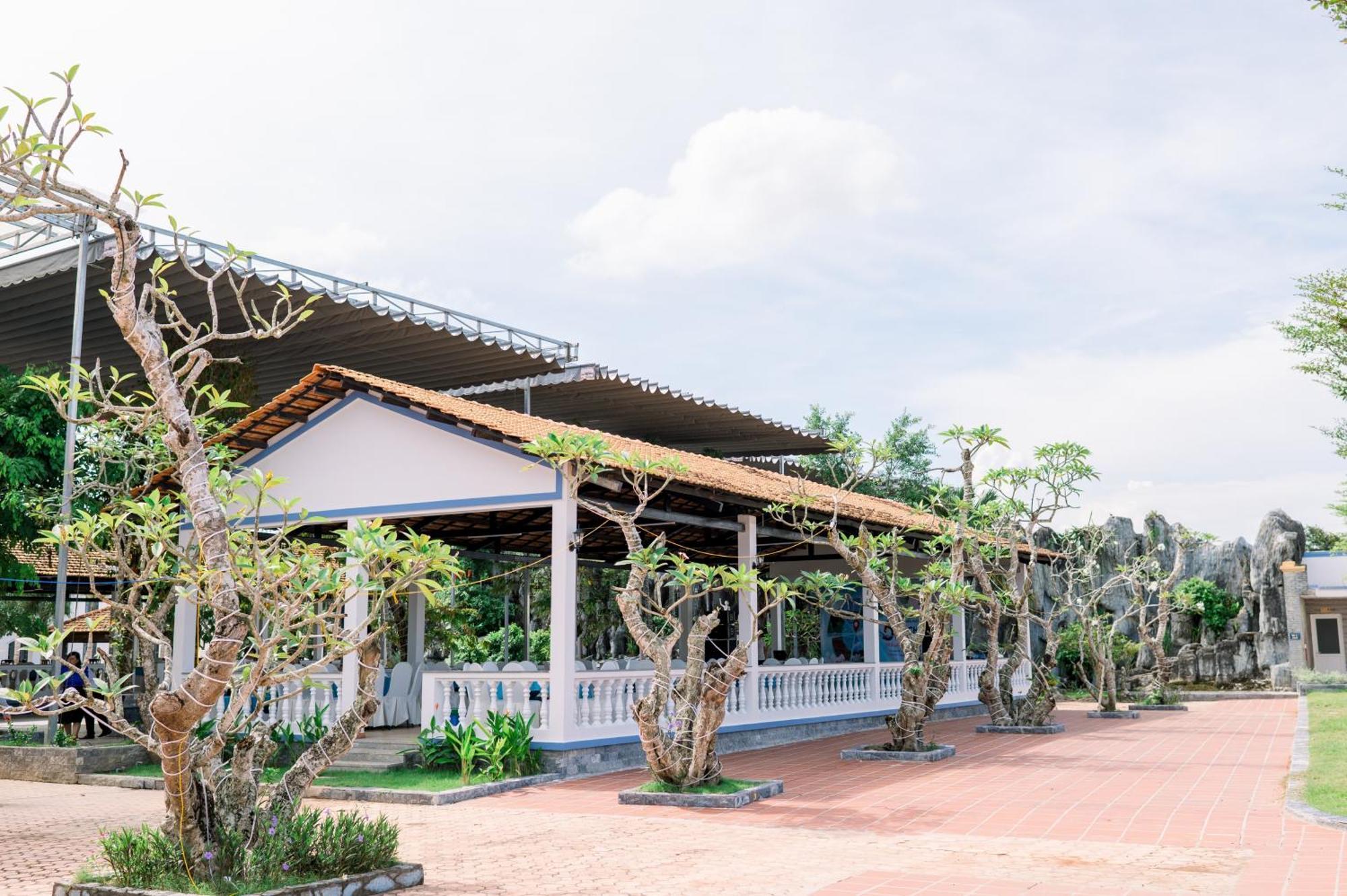 Ngoc Thu Hotel Soc Trang Exterior photo